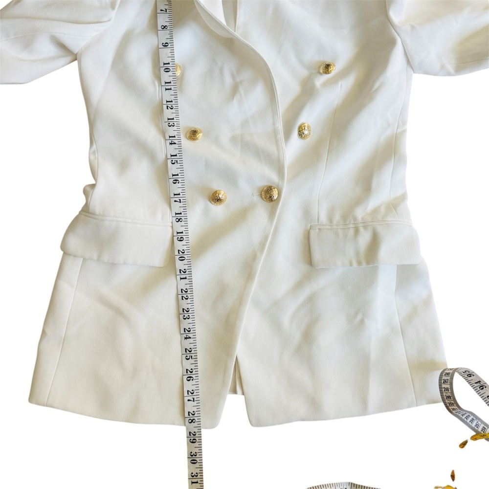 Zara Ivory Blazer with Gold Accents - Picture 14 of 14